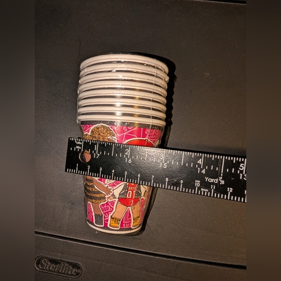 NWOT LOL Surprise! hot/cold 8- 9oz paper cups - Picture 7 of 9